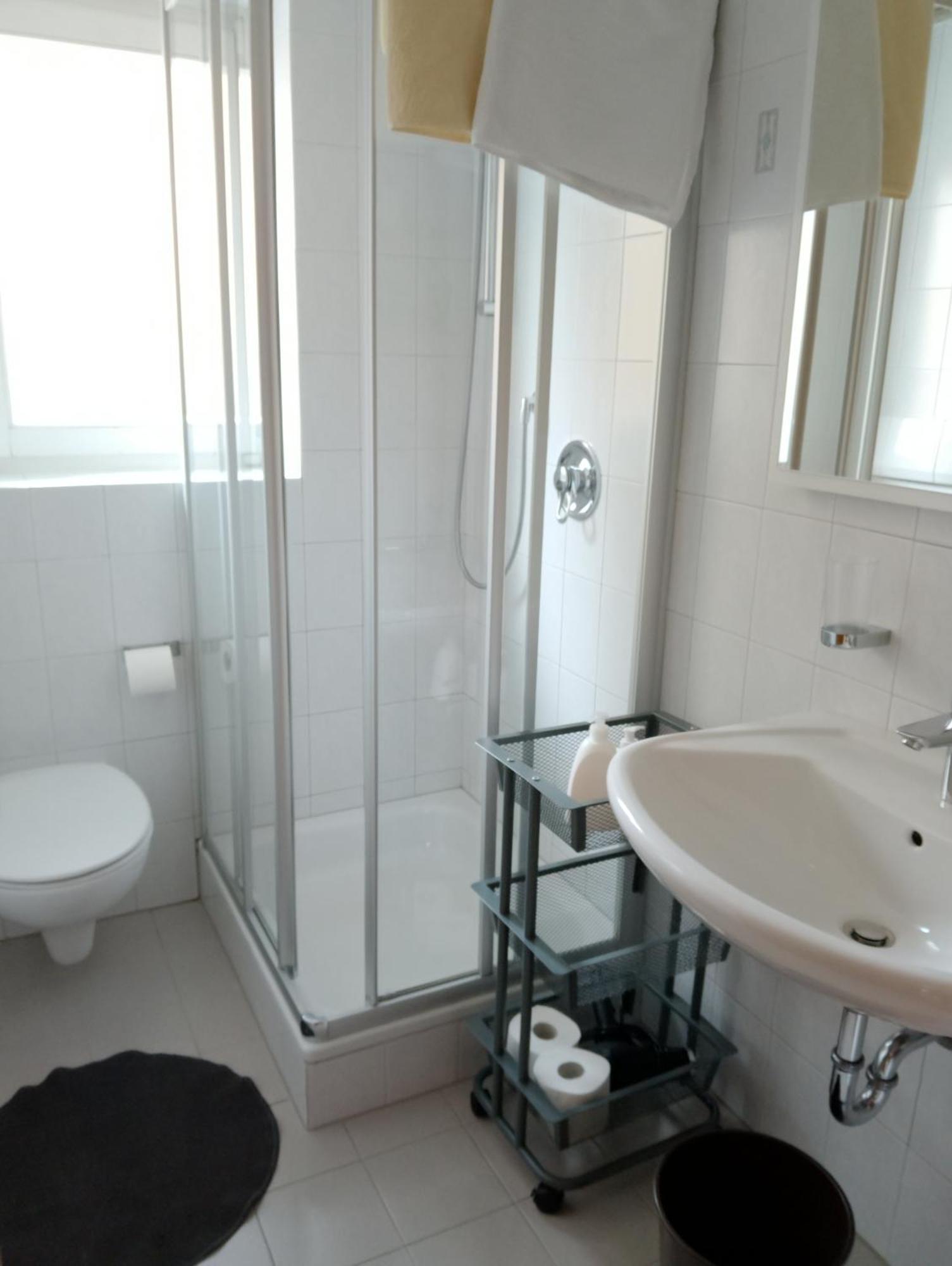 Garni Hattlerhof B&B Bruneck Buitenkant foto