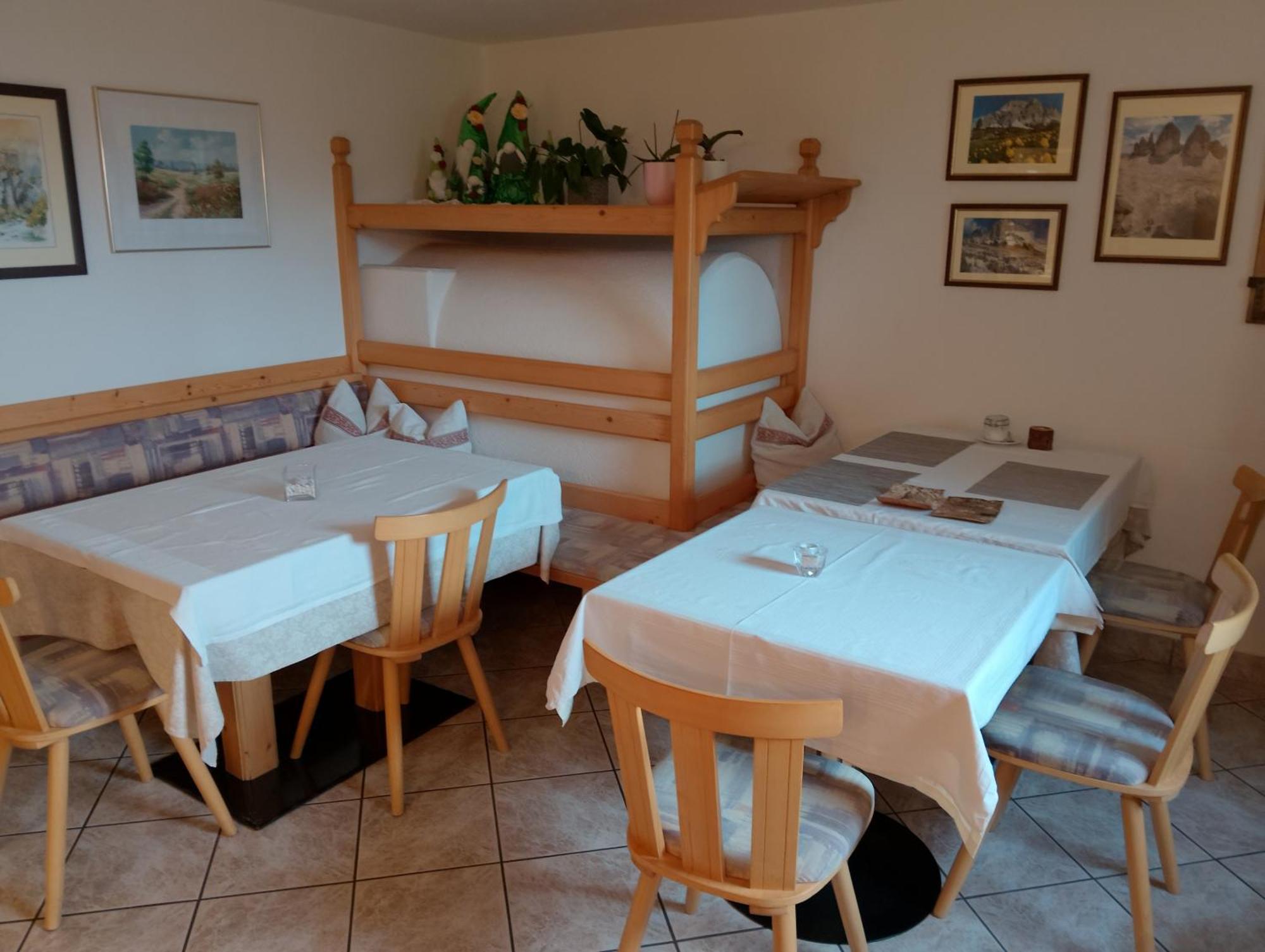 Garni Hattlerhof B&B Bruneck Buitenkant foto