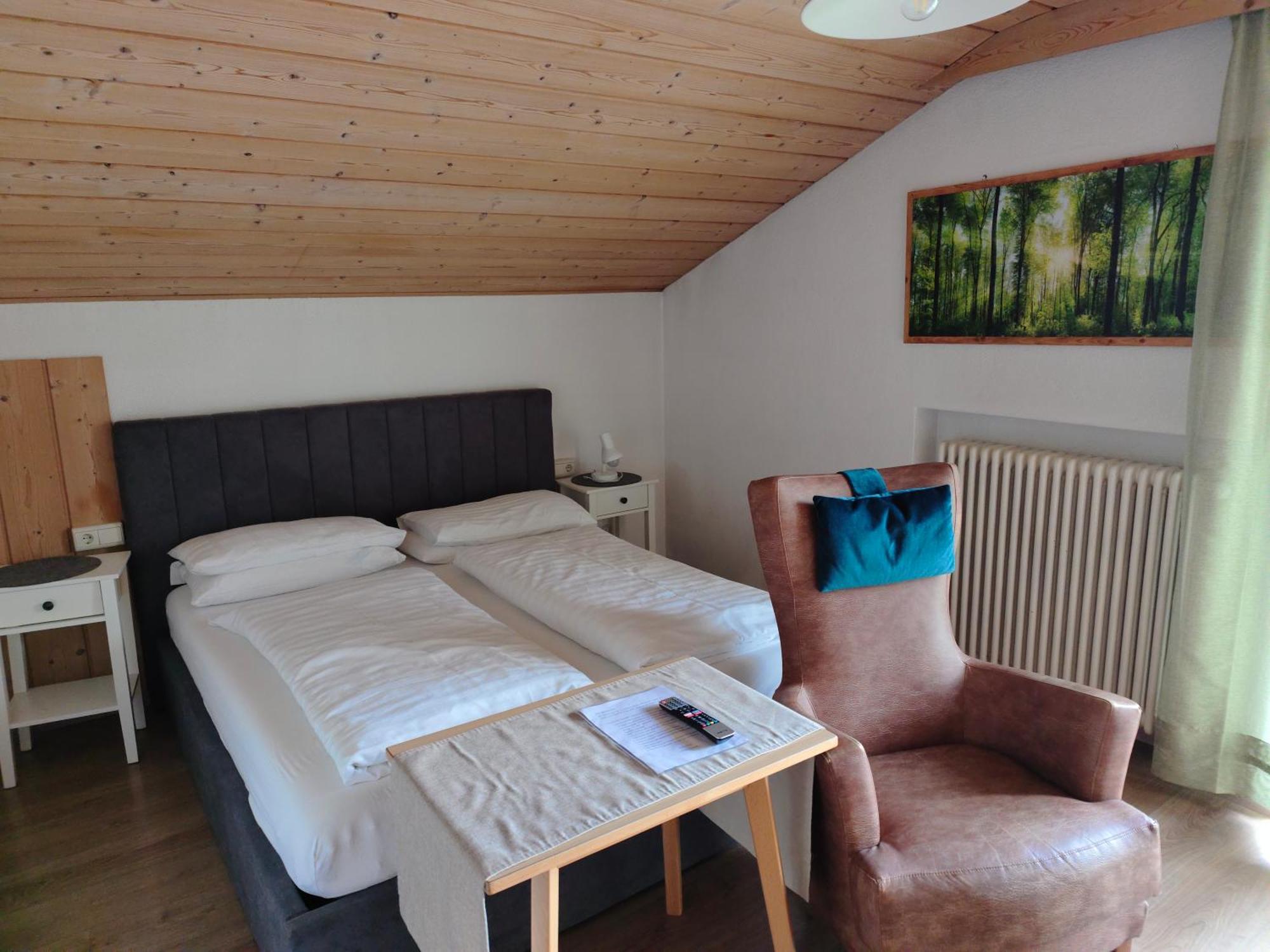 Garni Hattlerhof B&B Bruneck Buitenkant foto